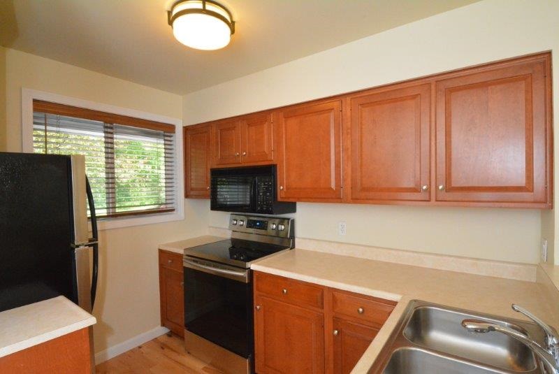 33 Harbor View Road, Unit 902 South Burlington, VT 05403 - Photo 32 of 40 Gallery Image 32