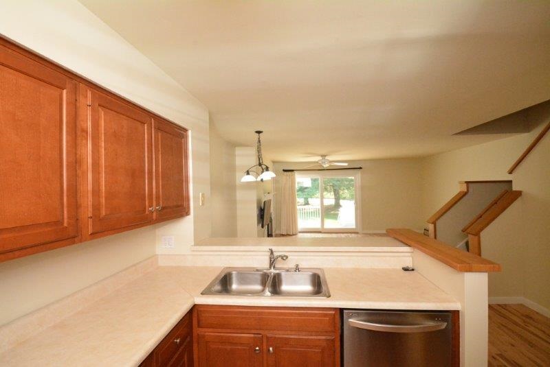 33 Harbor View Road, Unit 902 South Burlington, VT 05403 - Photo 34 of 40 Gallery Image 34