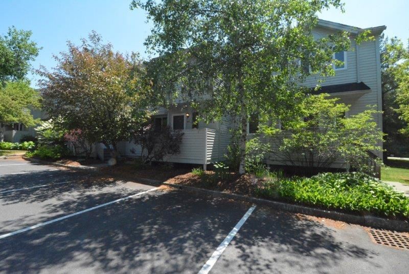 33 Harbor View Road, Unit 902 South Burlington, VT 05403 - Photo 37 of 40 Gallery Image 37