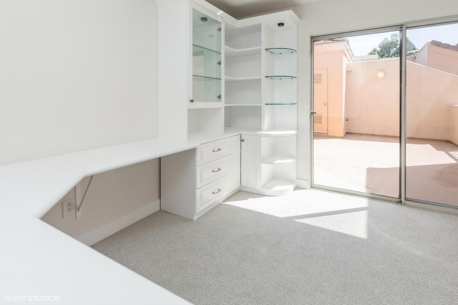 987 Asilomar Terrace, Unit 2 Sunnyvale, CA 94086 - Photo 42 of 48 a view of an empty room