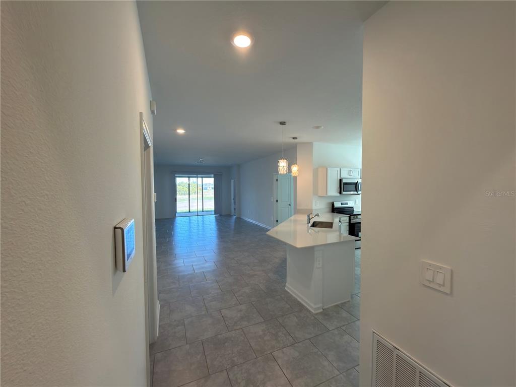 521 Reggie Road Winter Haven, FL 33859 - Photo 7 of 24