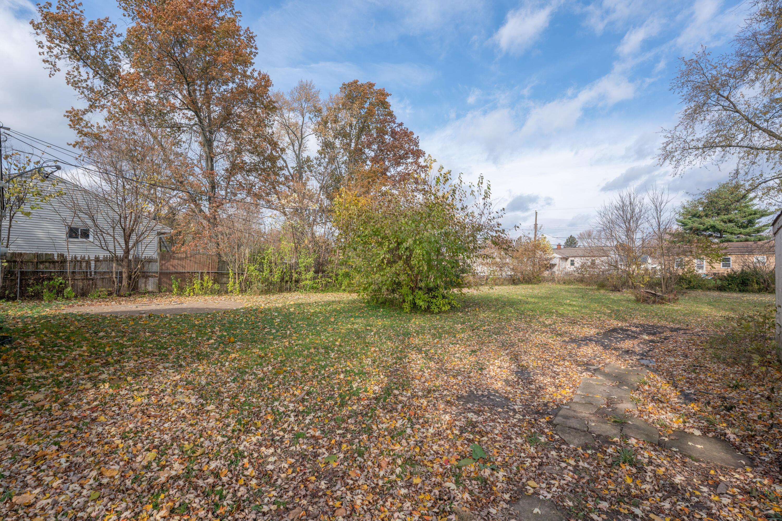 1878 Lehner Road Exterior Back12