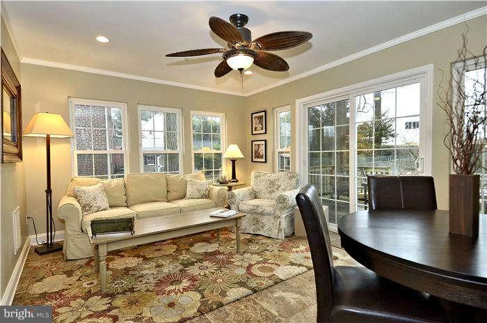 1506 Sharon Drive Silver Spring, MD 20910 - Photo 11 of 30 Interior (General)
