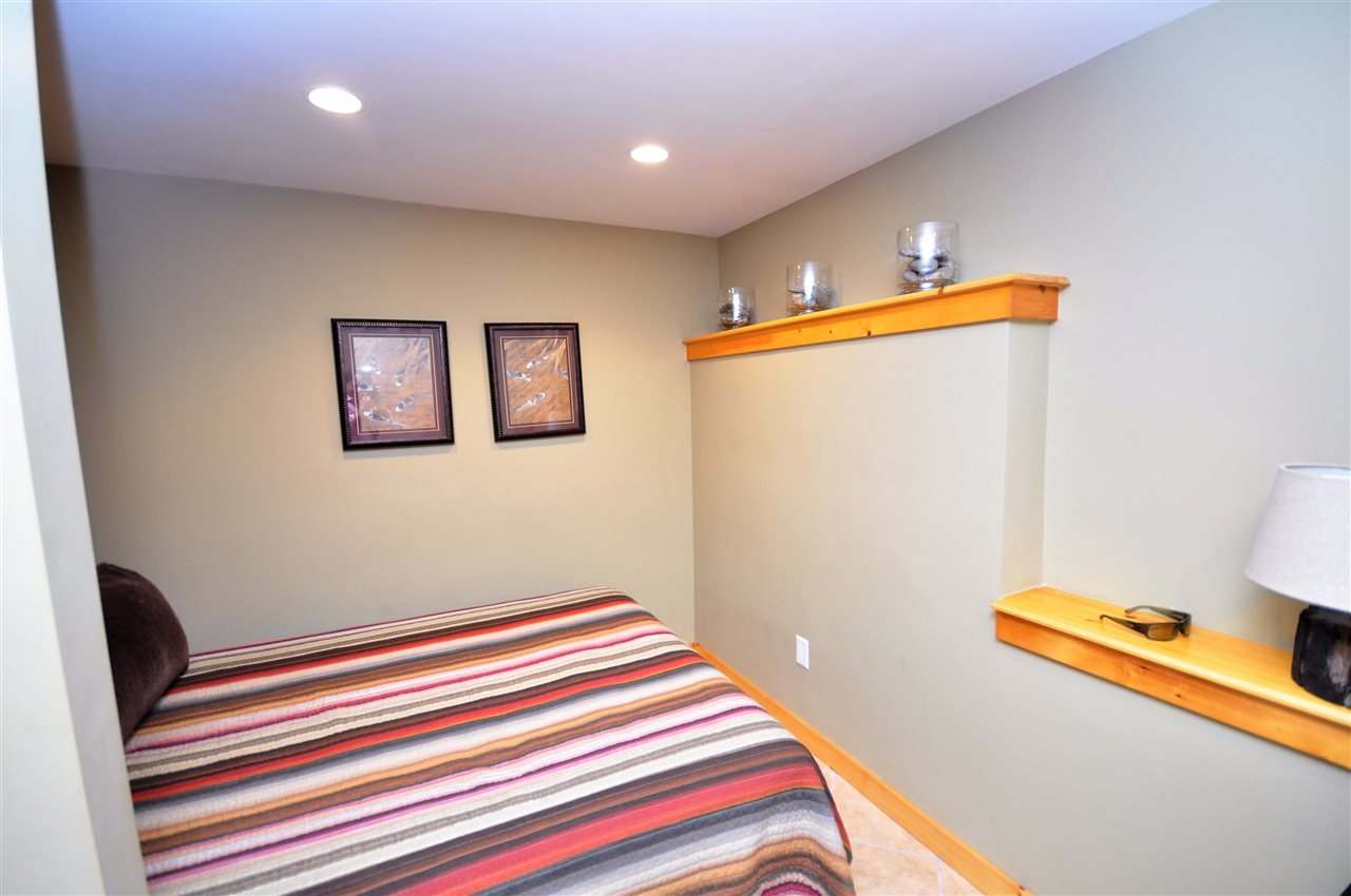 518 Wulamat Road, Unit 7 Bristol, NH 03222 - Photo 33 of 51