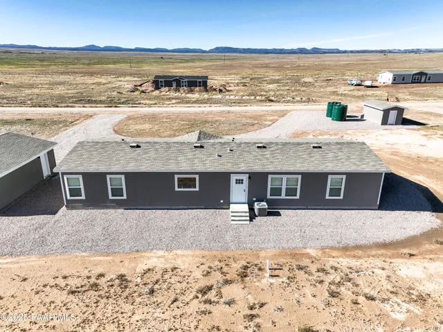 $420,000 | 26927 North Chicory Way, Paulden, AZ 86334