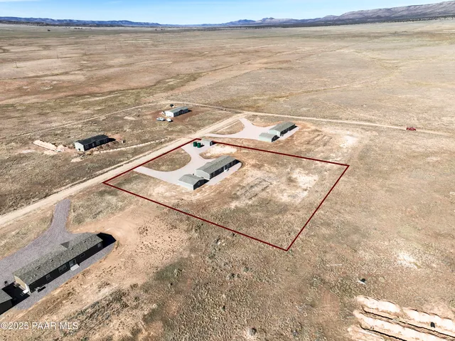 $420,000 | 26927 North Chicory Way, Paulden, AZ 86334