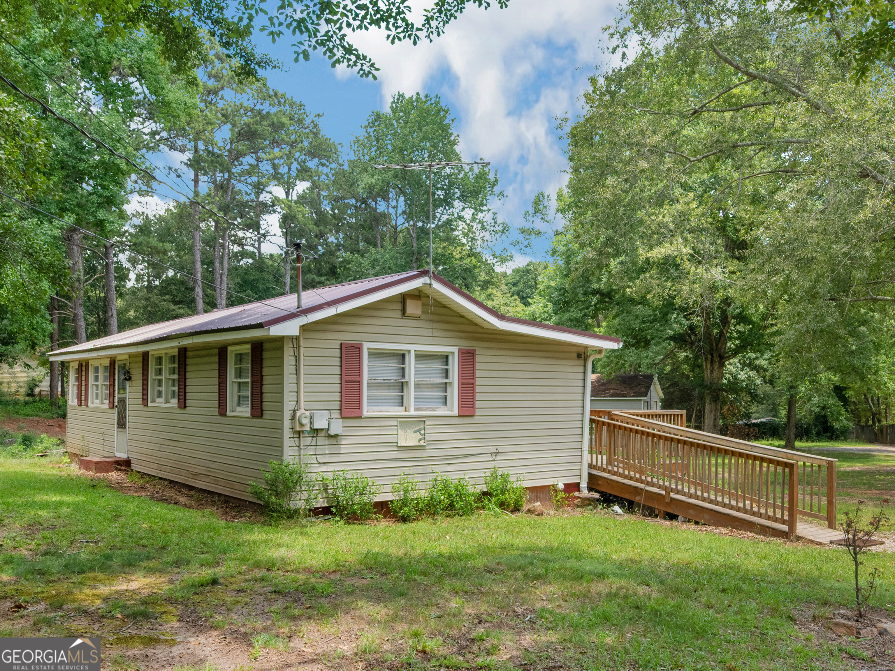 328 Valley Hill Road Stockbridge, GA 30281 - Photo 3 of 36