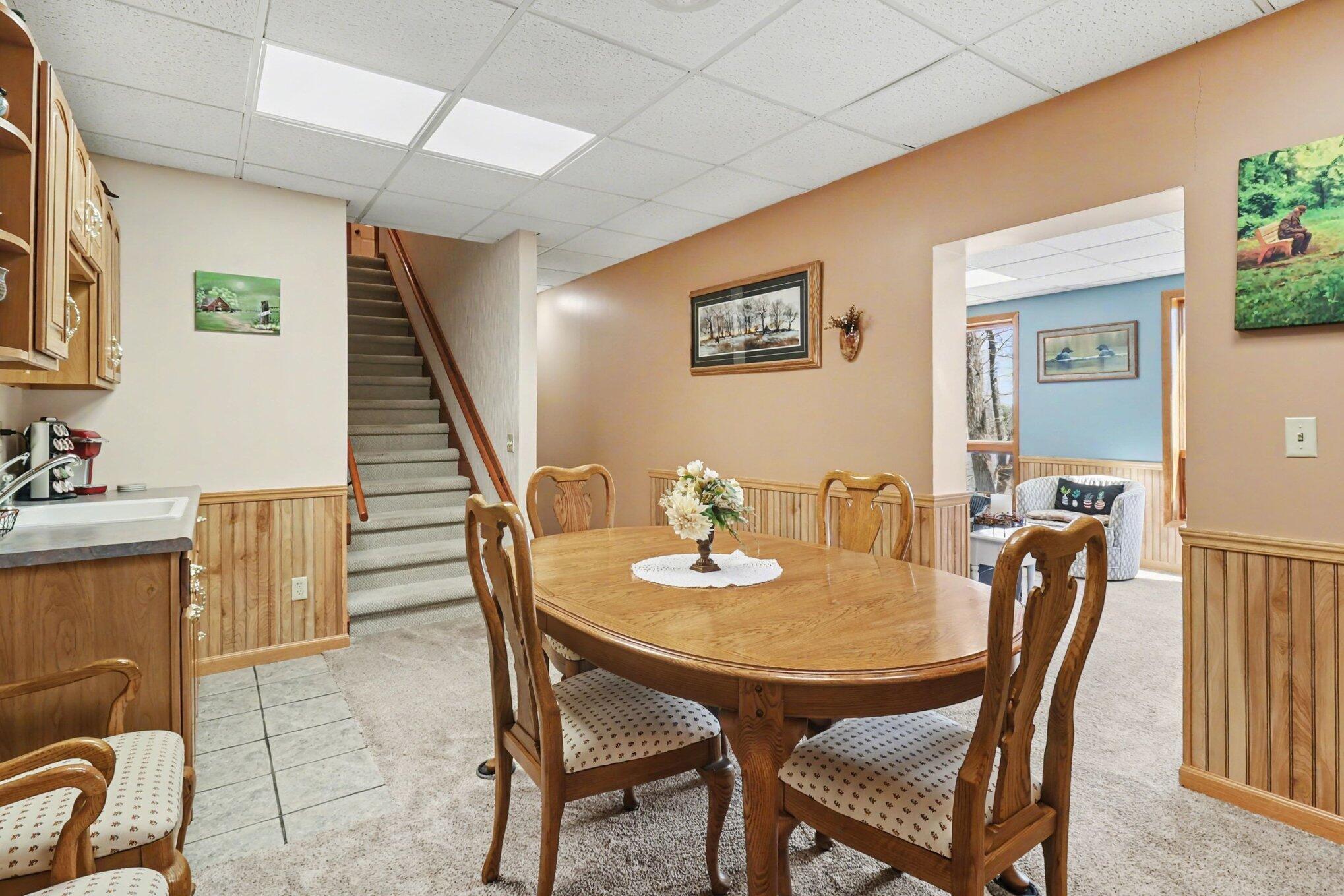 6302 East Interlochen Road Fountain, MI 49410 - Photo 17 of 34 Dining Area