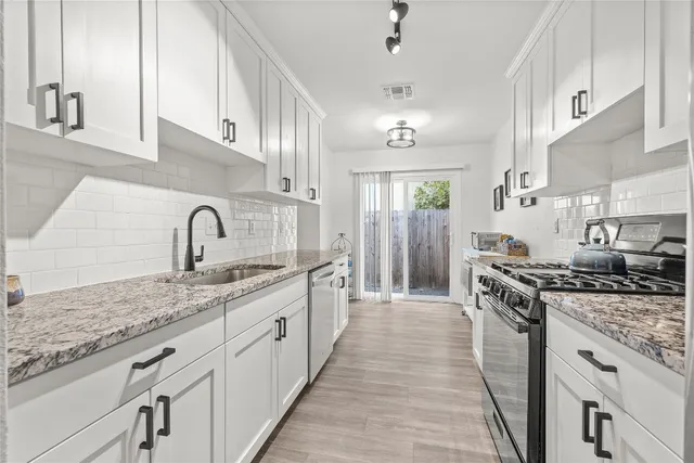 $435,000 | 12003 Thompkins Drive, Austin, TX 78753