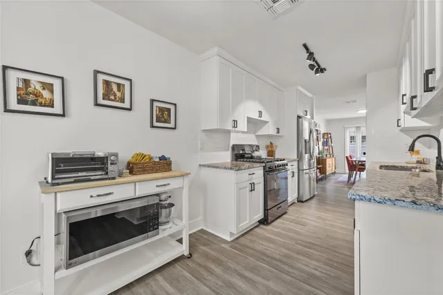 $435,000 | 12003 Thompkins Drive, Austin, TX 78753