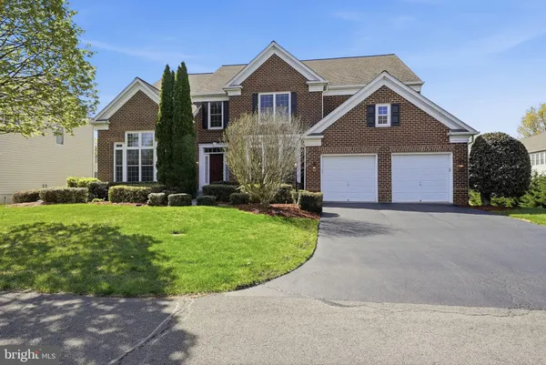 $1,475,000 | 4909 Sammy Joe Drive, Fairfax, VA 22030