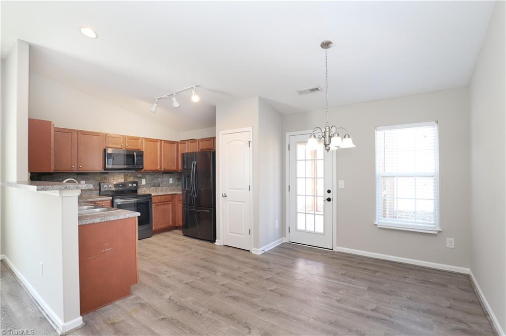 652 Switchback Court High Point, NC 27265 - Photo 16 of 39