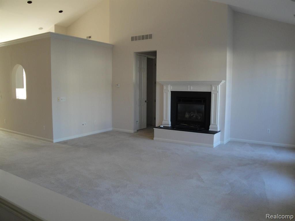 604 Constitution Street, Unit 48 Canton, MI 48188 - Photo 5 of 31