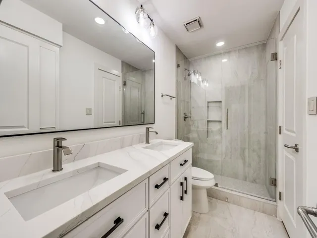 $649,000 | 2100 Woodburn Corner, Plano, TX 75075