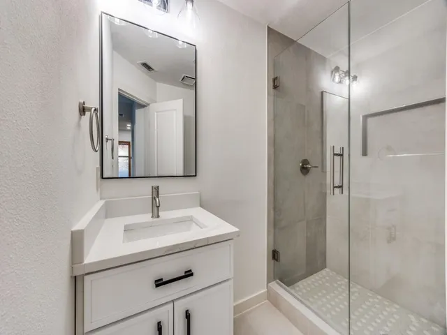 $649,000 | 2100 Woodburn Corner, Plano, TX 75075