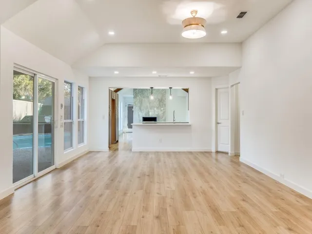 $649,000 | 2100 Woodburn Corner, Plano, TX 75075