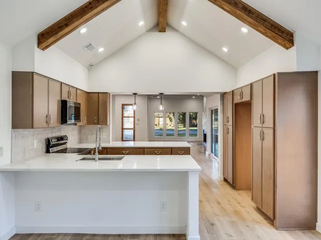 $649,000 | 2100 Woodburn Corner, Plano, TX 75075