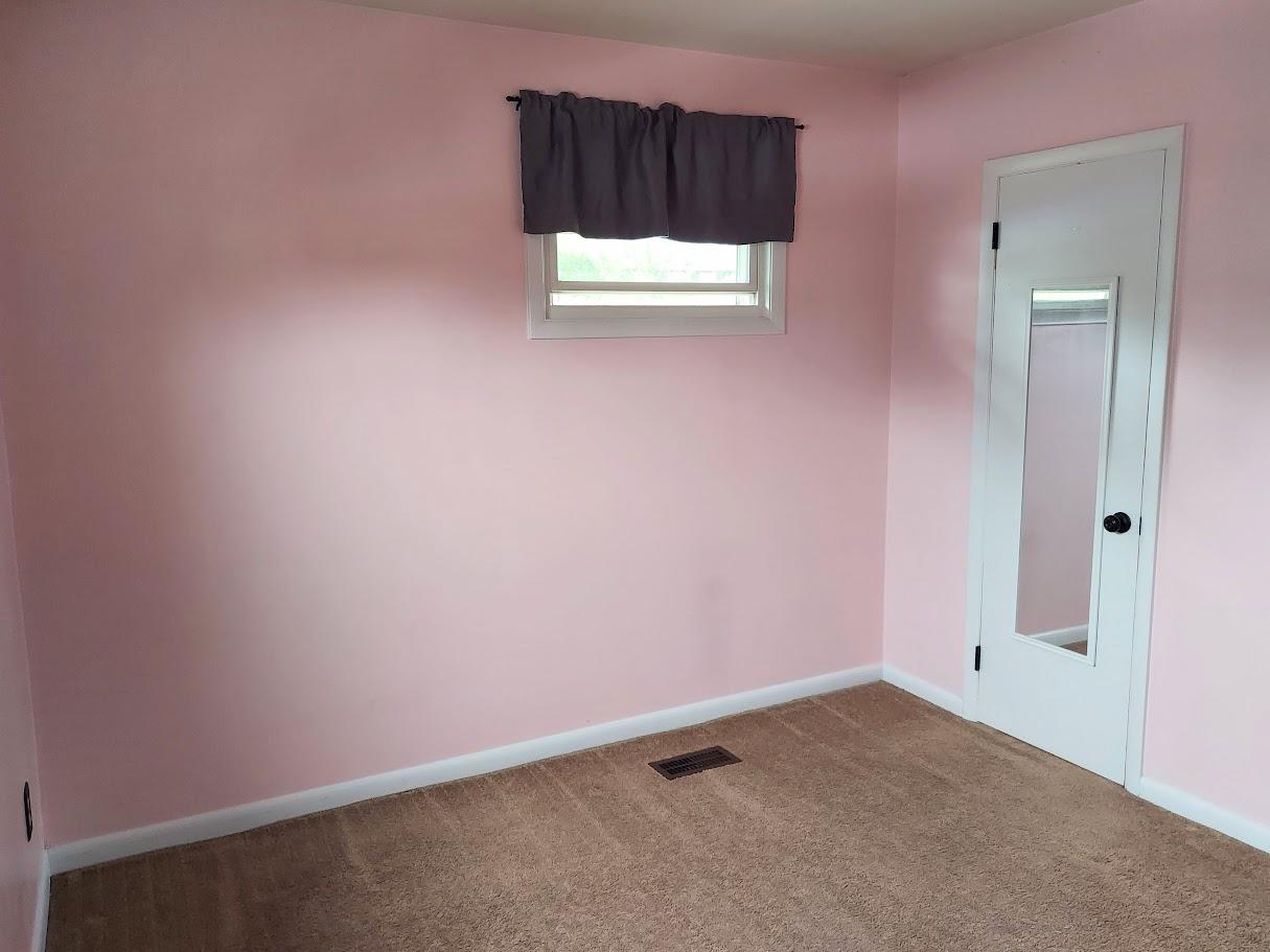 1112 Monmouth Road Woodbury, NJ 08096 - Photo 15 of 27 Bedroom 1