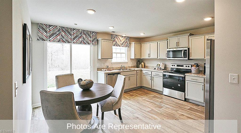 6705 Capstone Court Rural Hall, NC 27045 - Photo 15 of 28