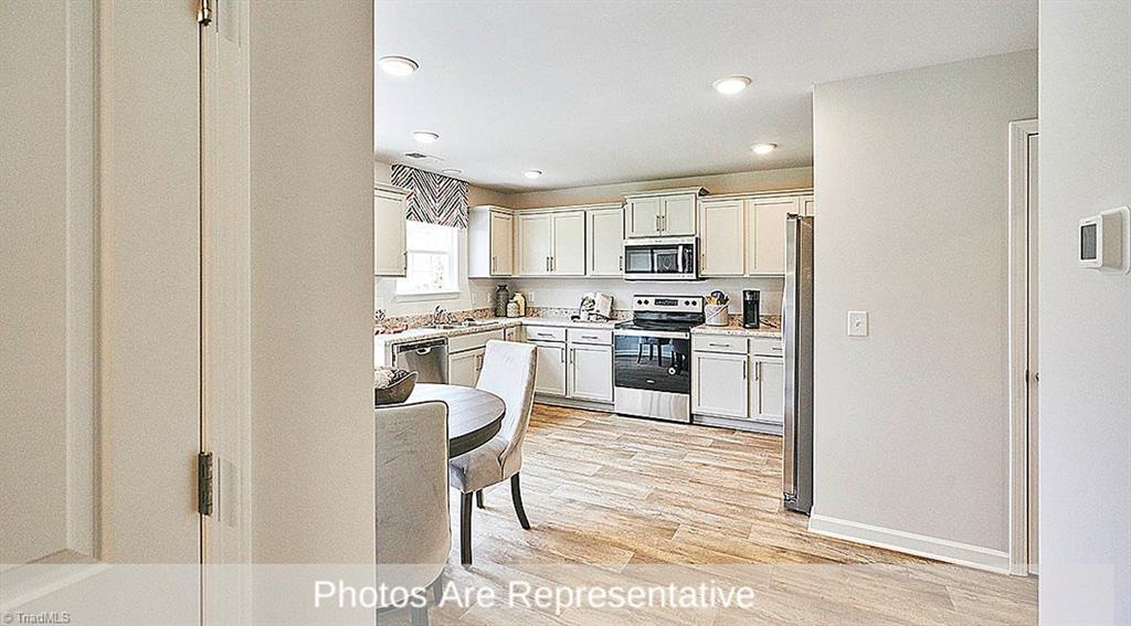 6705 Capstone Court Rural Hall, NC 27045 - Photo 10 of 28