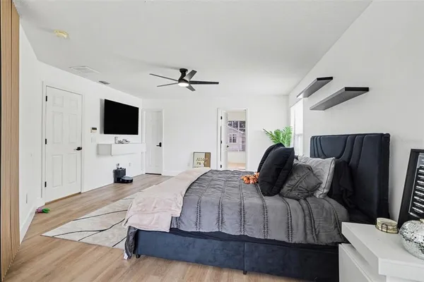 $3,500 | 8105 River Mont Way, Tampa, FL 33637