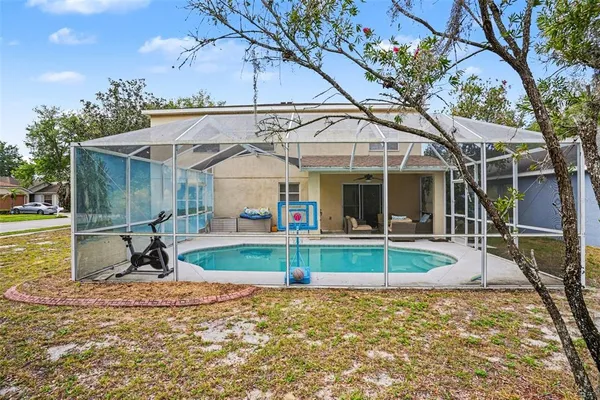 $3,500 | 8105 River Mont Way, Tampa, FL 33637