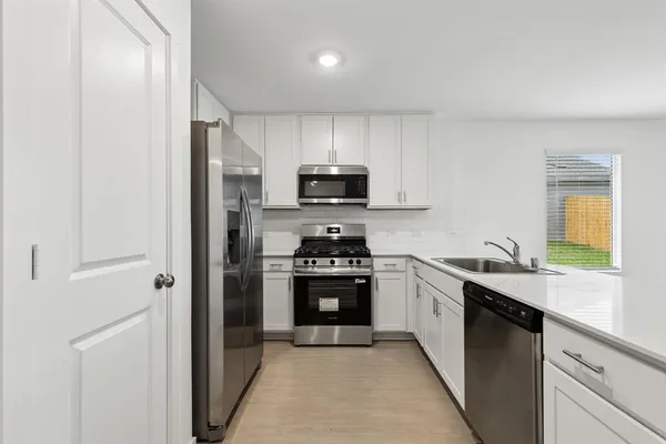 $1,895 | 216 Asterwood Lane, Sherman, TX 75092