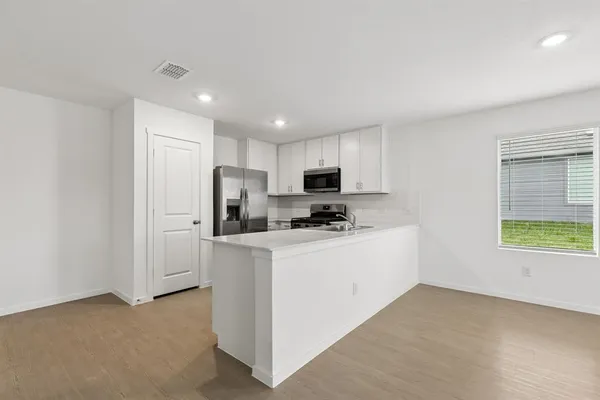 $1,895 | 216 Asterwood Lane, Sherman, TX 75092