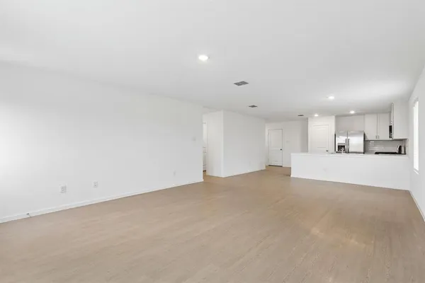 $1,895 | 216 Asterwood Lane, Sherman, TX 75092