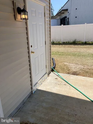 $1,595 | 376 East Main Street, Unit 204, New Holland, PA 17557