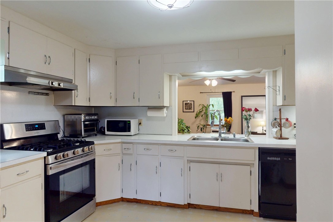 916 Hector Street Ithaca, NY 14850 - Photo 15 of 39