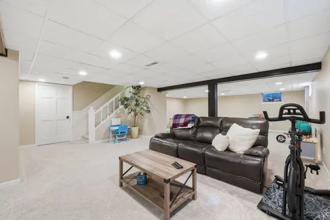 $1,100,000 | 729 Arlington Avenue, Naperville, IL 60565
