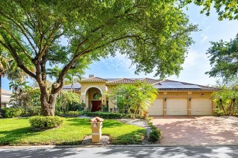 $1,650,000 | 1845 Eagle Trace Boulevard, Coral Springs, FL 33071