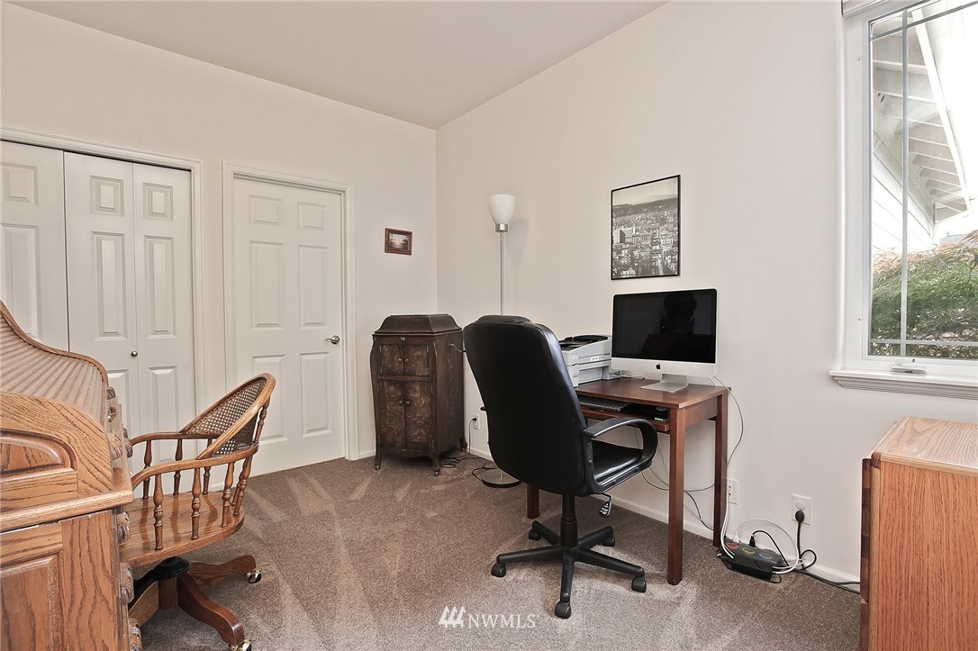 17410 Southeast 186th Way Renton, WA 98058 - Photo 14 of 25