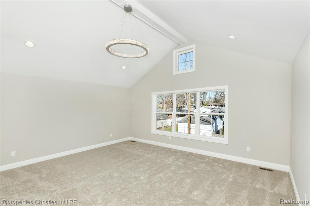 2093 Pembroke Road Birmingham, MI 48009 - Photo 27 of 57