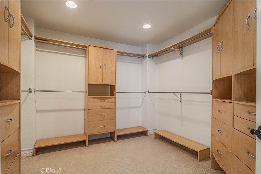 1534 3rd Street Manhattan Beach, CA 90266 - Photo 13 of 21 a view of an empty room