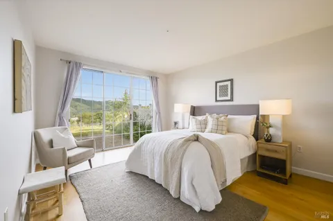 $749,000 | 260 Channing Way, Unit 2, San Rafael, CA 94903