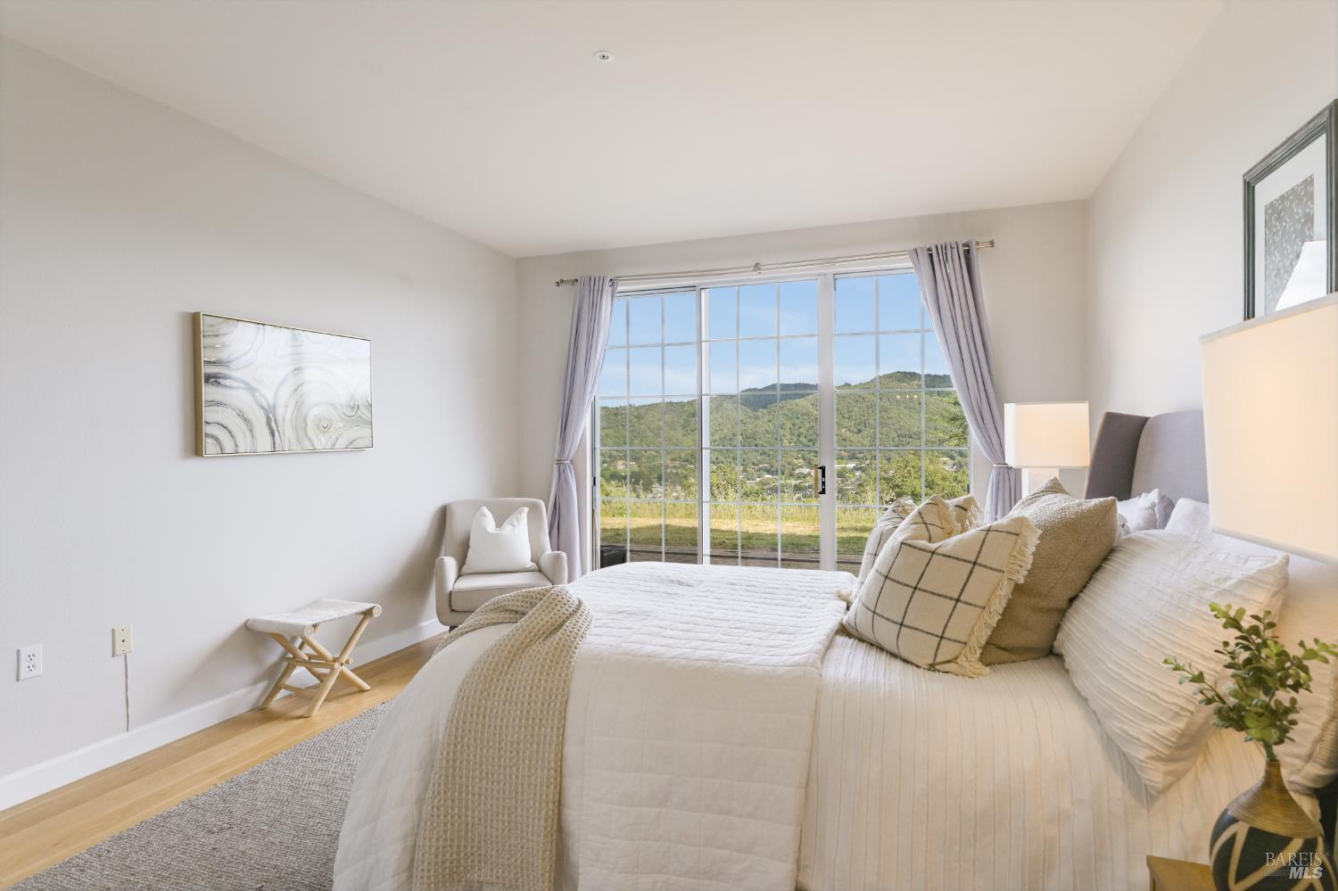 260 Channing Way, Unit 2 San Rafael, CA 94903 - Photo 12 of 32