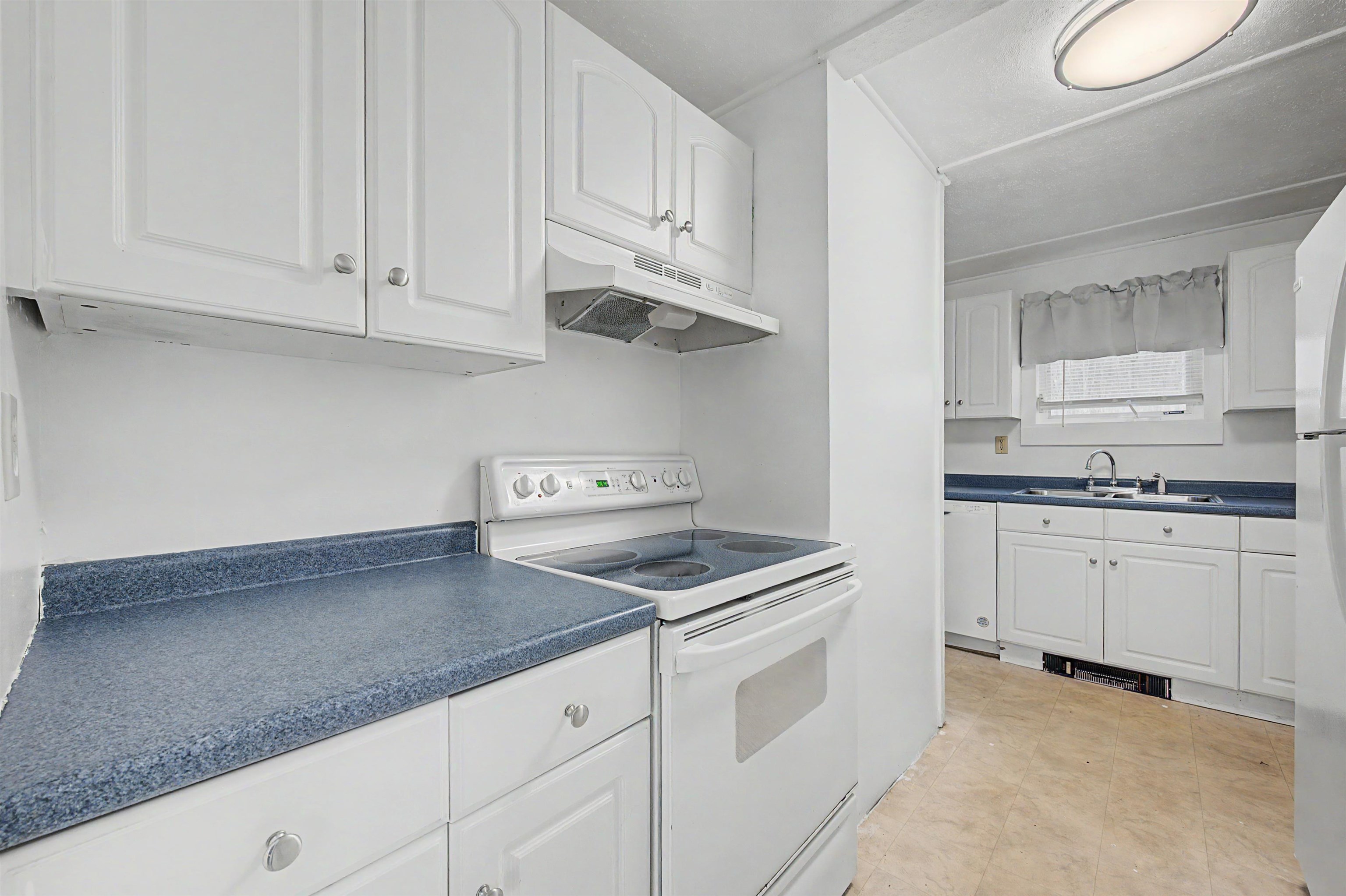 88 Cash Street Croydon, NH 03773 - Photo 5 of 47