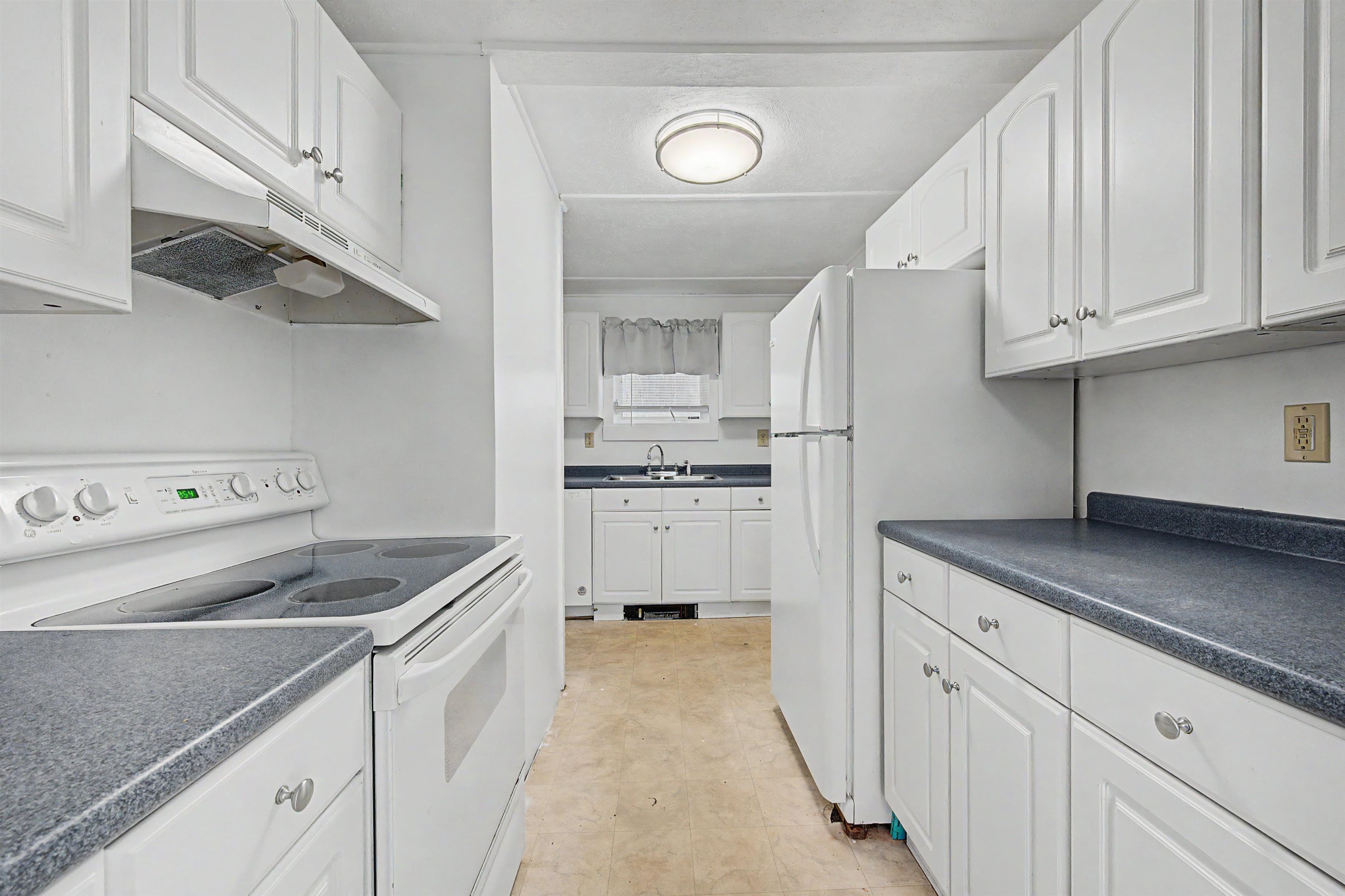 88 Cash Street Croydon, NH 03773 - Photo 6 of 47