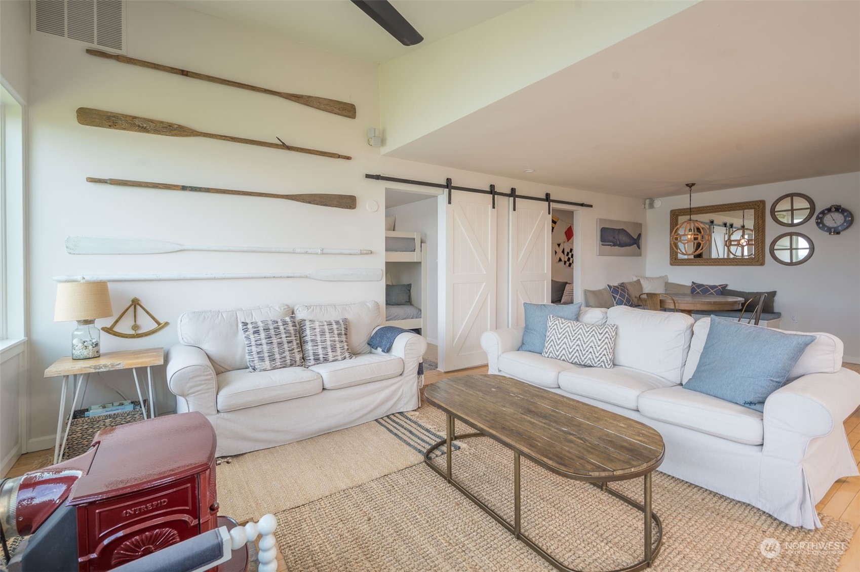 20614 Chautauqua Beach Road Southwest Vashon, WA 98070 - Photo 21 of 39 Gallery Image 21