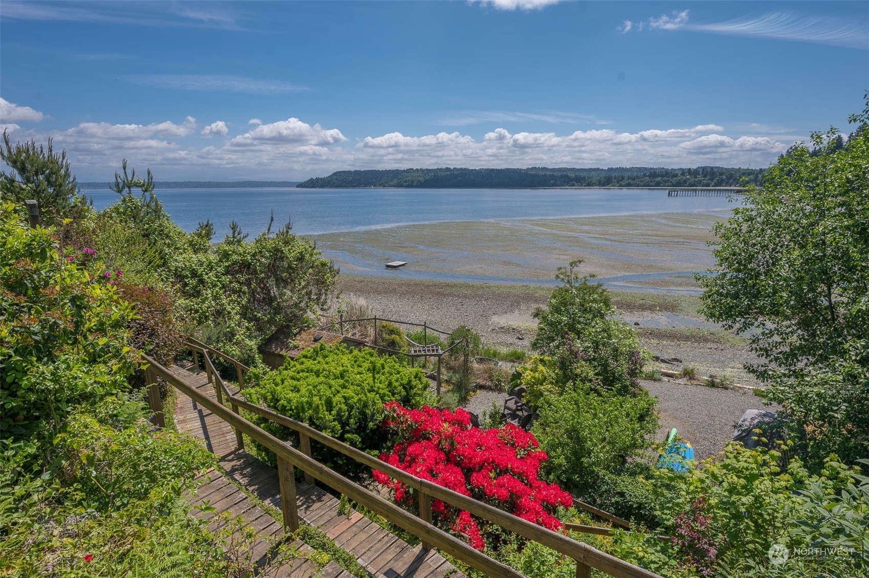 20614 Chautauqua Beach Road Southwest Vashon, WA 98070 - Photo 6 of 39 Gallery Image 6