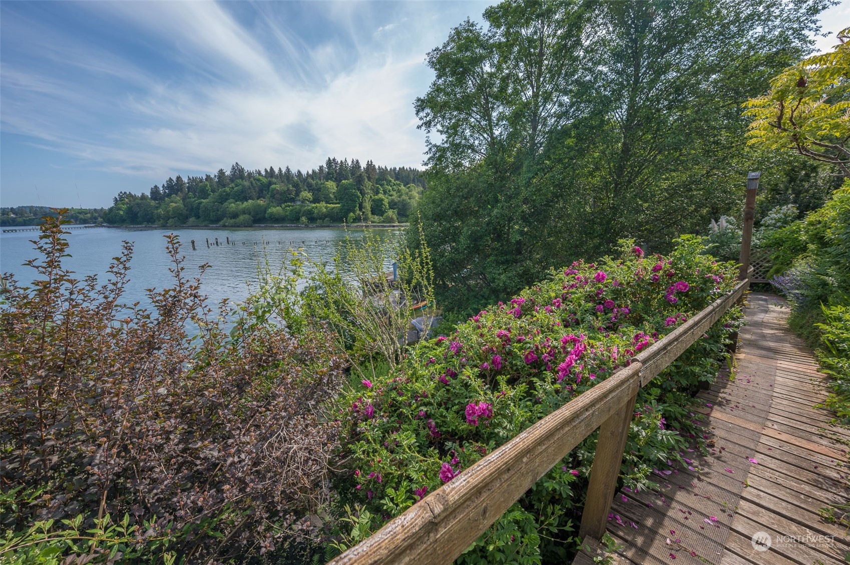 20614 Chautauqua Beach Road Southwest Vashon, WA 98070 - Photo 9 of 39 Gallery Image 9