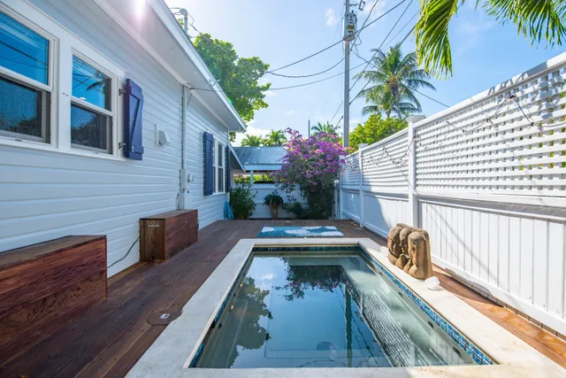 $2,050,000 | 1220 Georgia Street, Key West, FL 33040