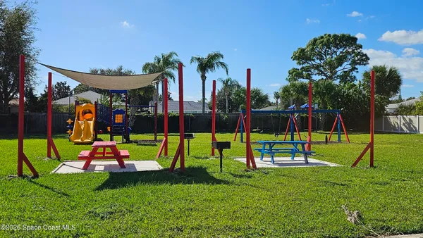 $1,200 | 234 Bristol Court, Unit 234, Melbourne, FL 32935