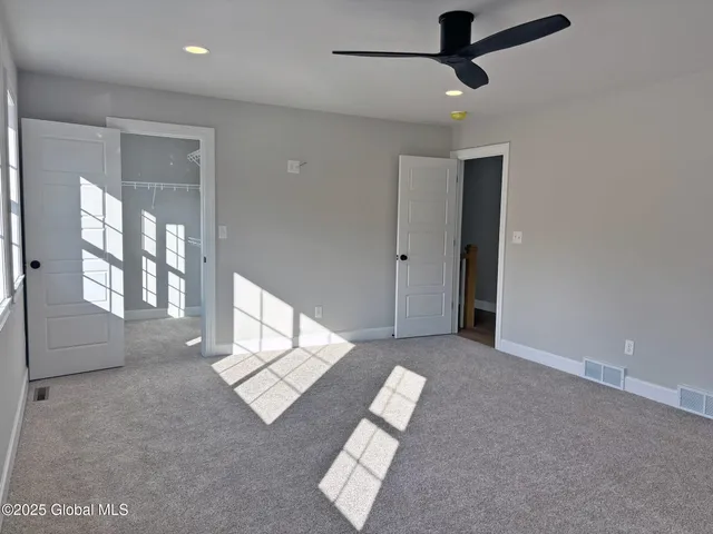 $677,145 | 3 Hunter Court, Milton, NY 12020