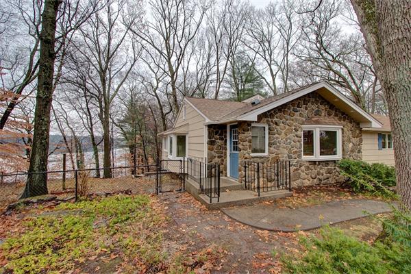 18 Forest Road Framingham, MA 01701 - Photo 2 of 30 Gallery Image 2