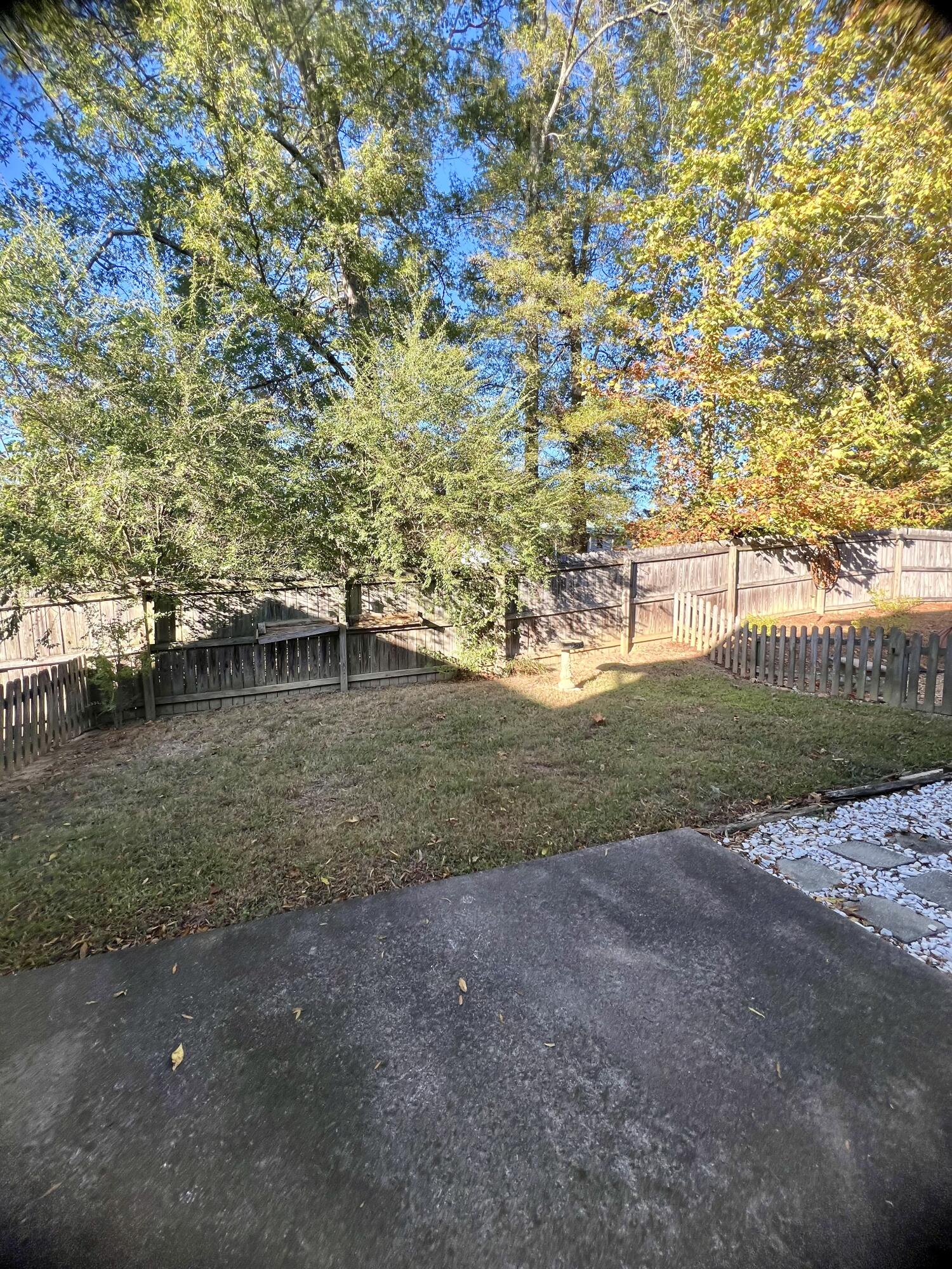 540 Hamilton Way Chatsworth, GA 30705 - Photo 3 of 12 IMG_0586