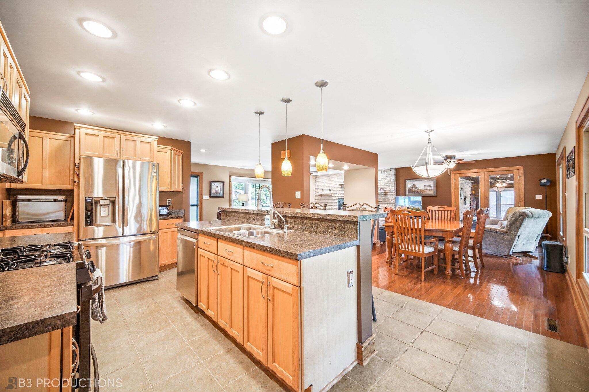 55 Deep River Drive Hobart, IN 46342 - Photo 11 of 21 a kitchen with lots of counter top space