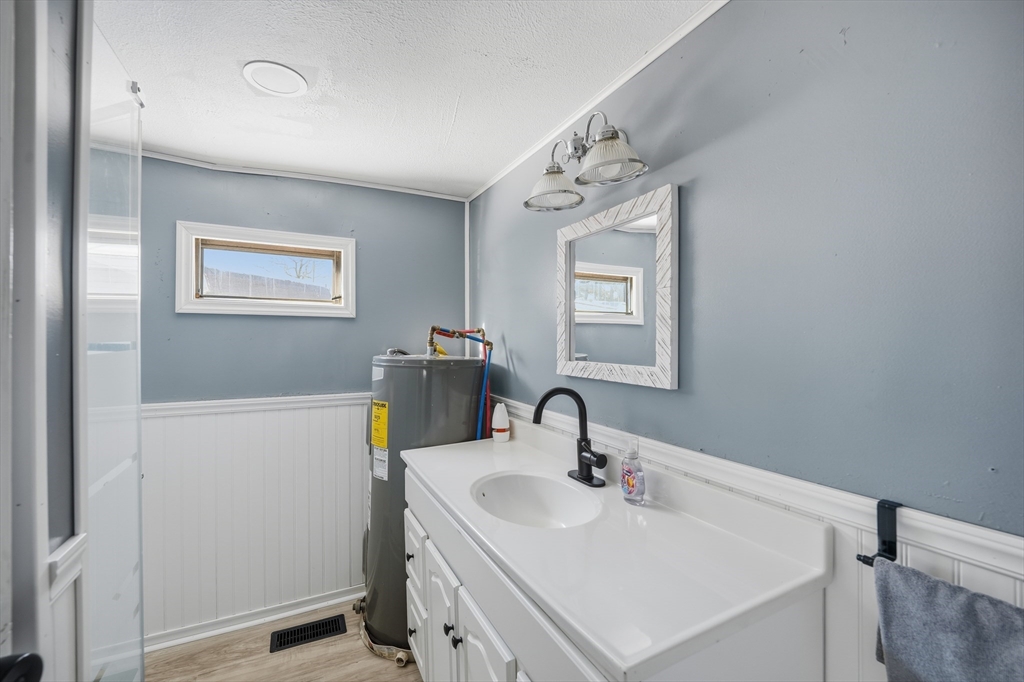 404 Southwick Road, Unit 34A Westfield, MA 01085 - Photo 18 of 22